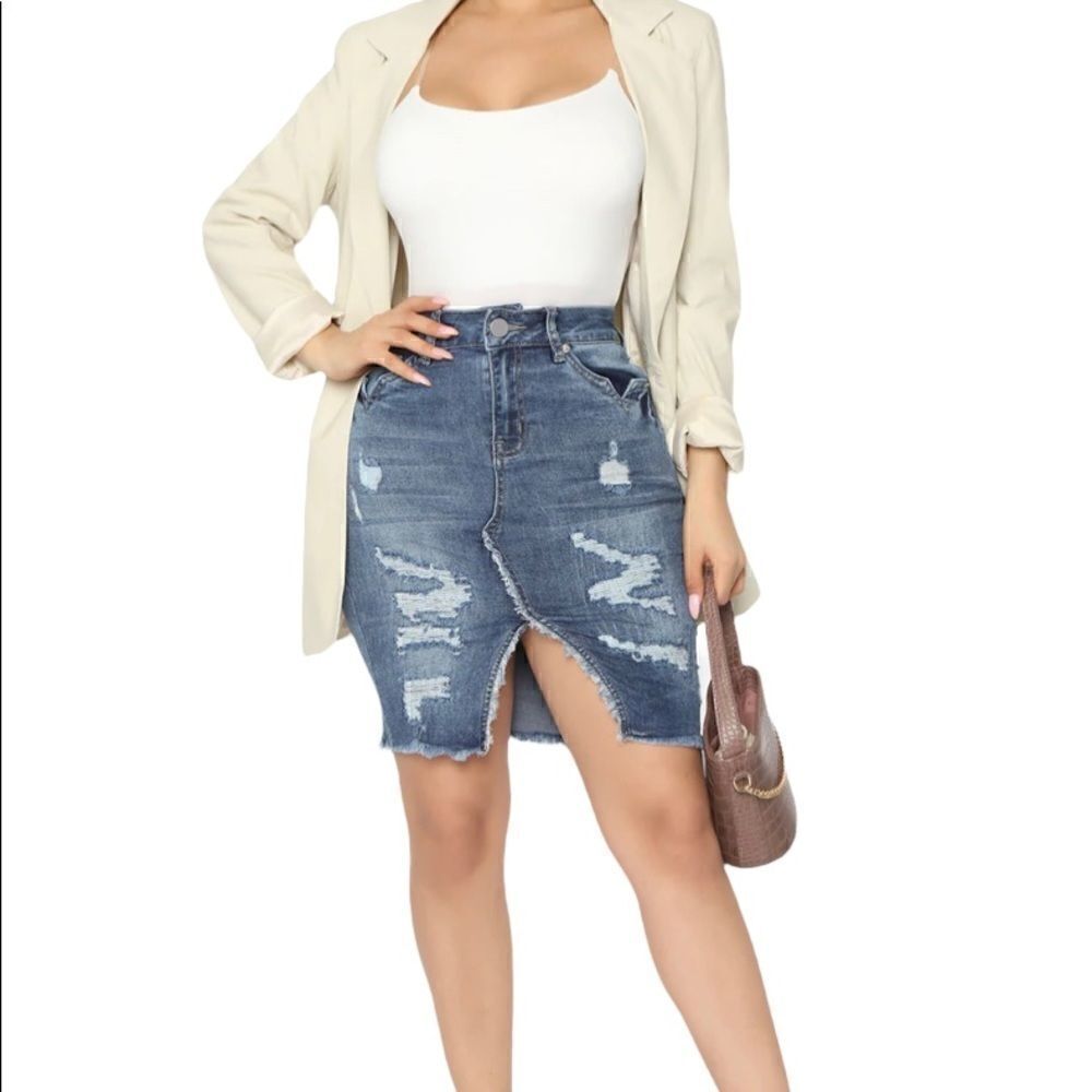 Fashion Nova Be Calm Don’t Distress Denim MIDI Skirt NWT Sz M